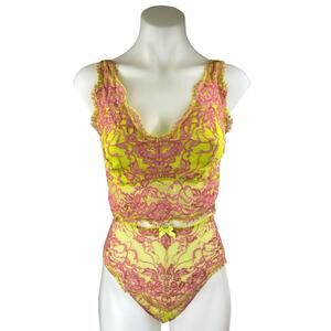 Savage x Fenty Yellow Pink Lace Brallete High Waist Bottom Lingerie 2 Pc Set 1XL